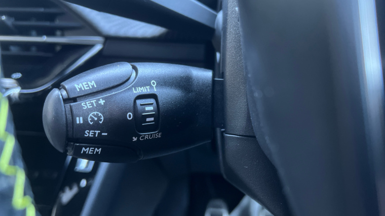 Peugeot 208 1.2 PureTech 100 GT 5dr Petrol Hatchback